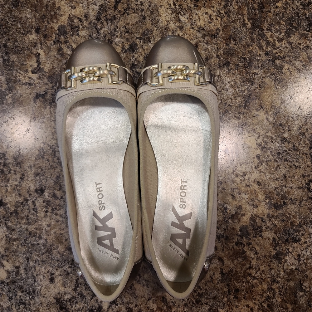 Anne Klein flats